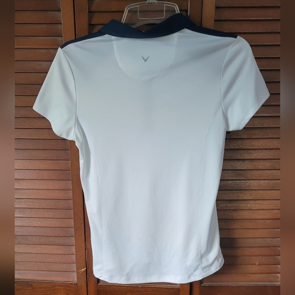 Callaway Women's White and Navy Button Down Shirt - Picture 6 of 8